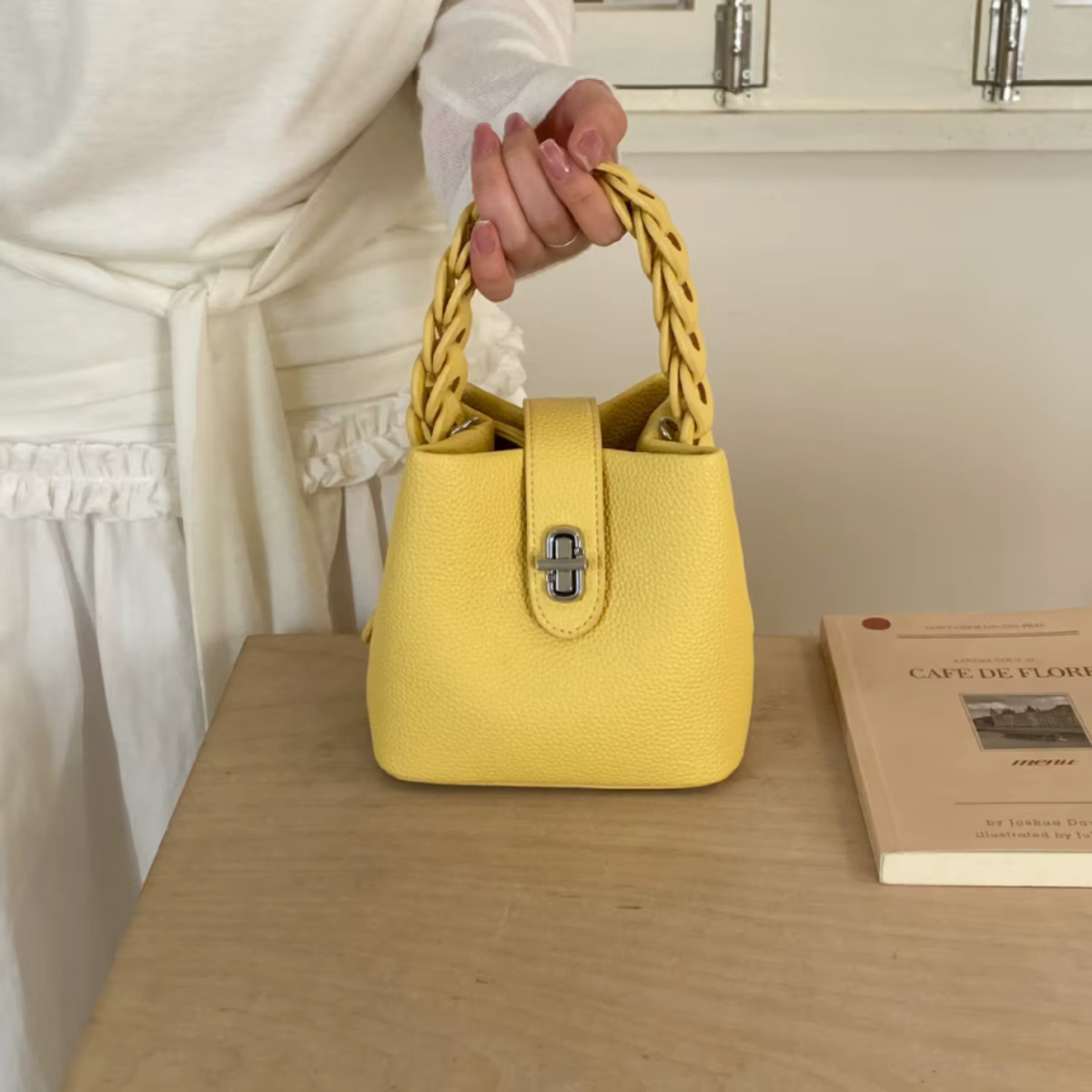 Sac Seau Urbain Minimaliste Motif Litchi Tendance Polyvalent Sac à Bandoulière Simple pour Trajet Quotidien Sac Croisé Personnalisé