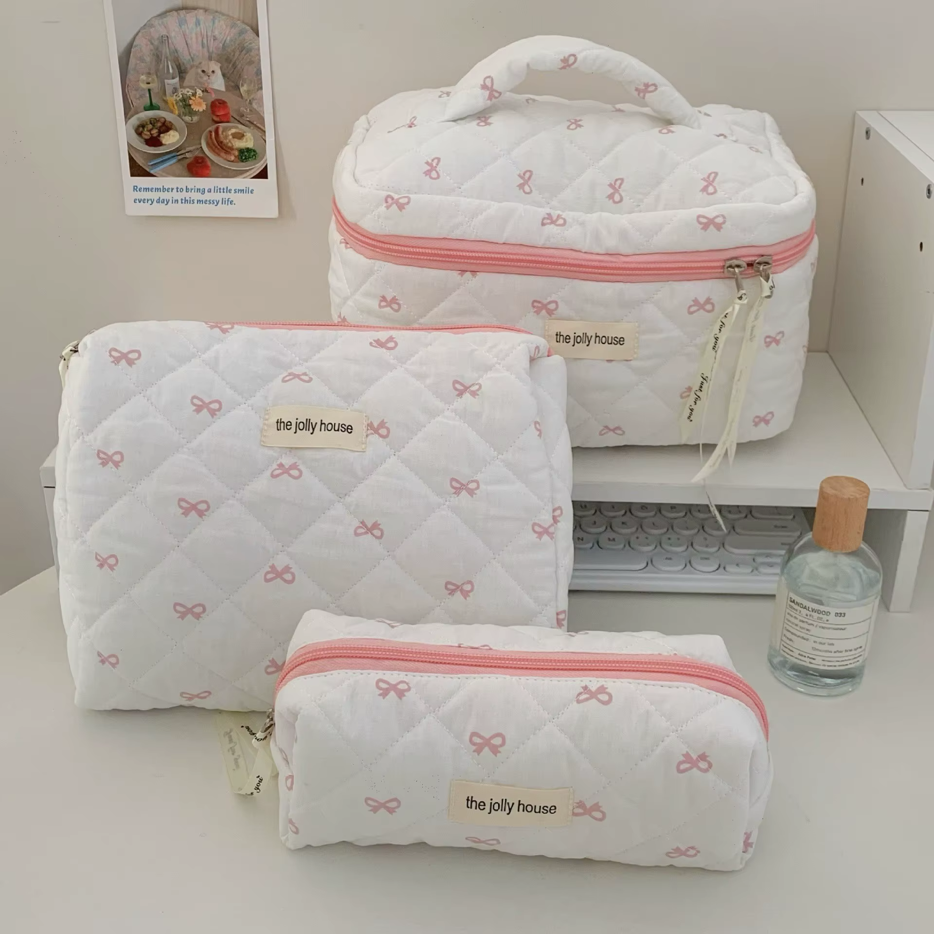 Mode cerise fourre-tout femmes sac de maquillage Portable mignon dames cosmétique toilette pochette de rangement sac à main coton matelassé sac à fermeture éclair