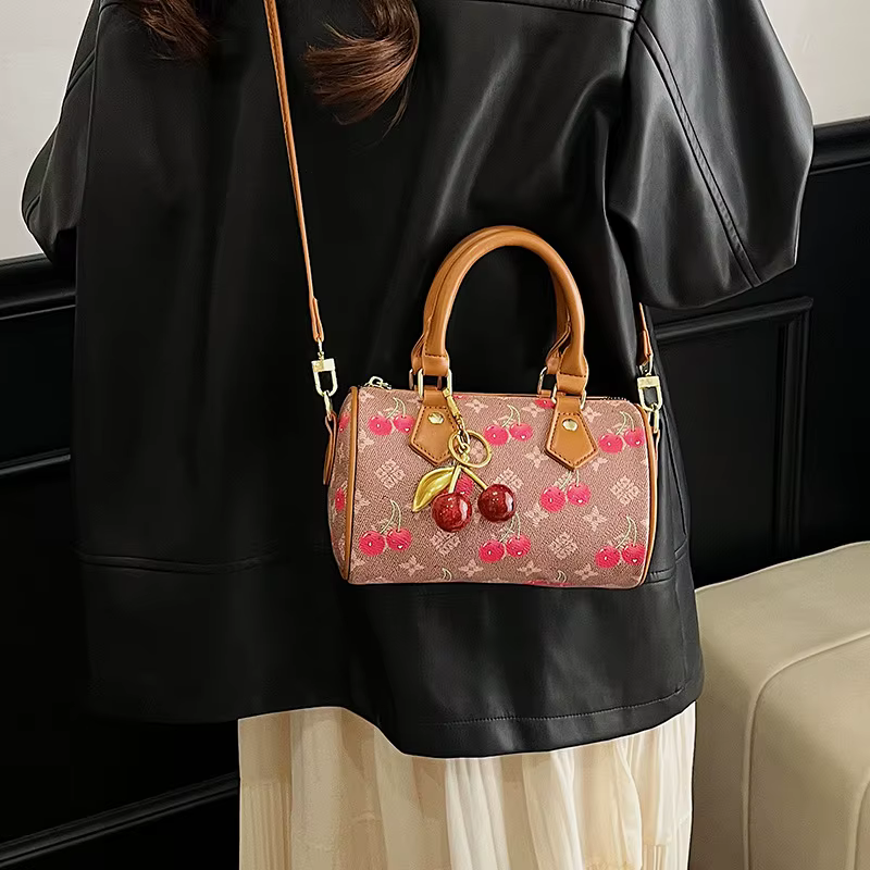 Sac Boston à imprimé cerises mignon