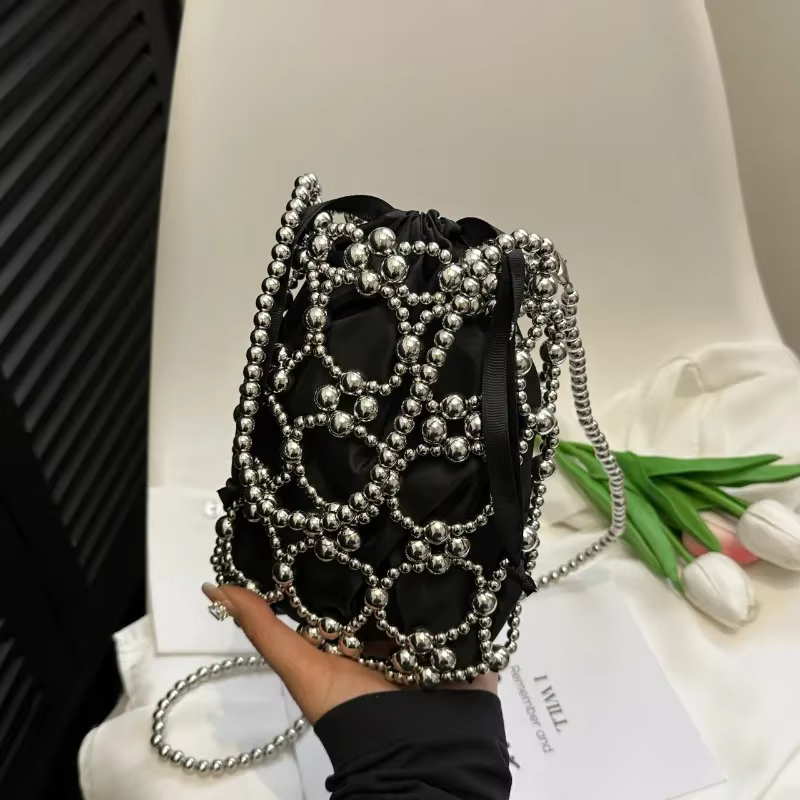 Perles blanc seau épaule et sacs à bandoulière sens exquis de luxe frais
