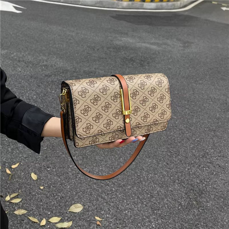 Sac bandoulière tendance de luxe pour femme