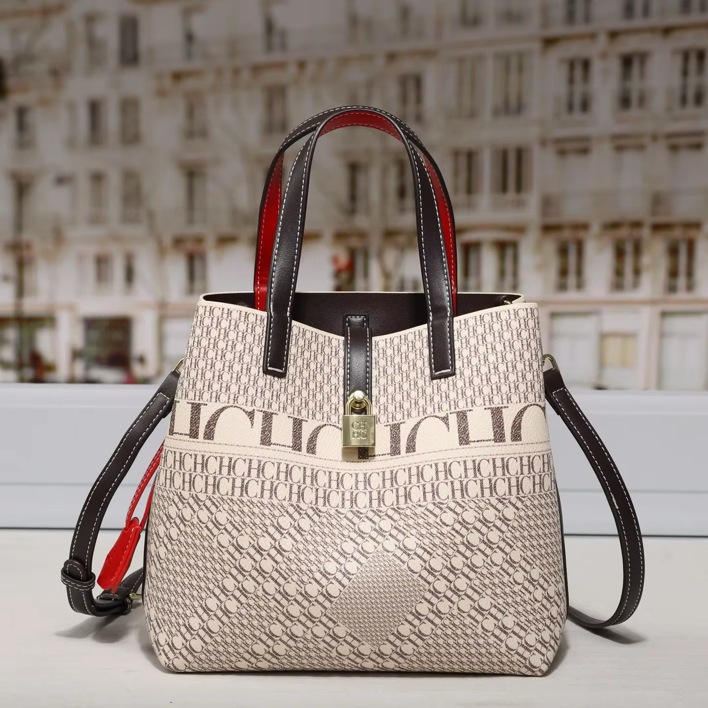 Sac fourre-tout de luxe CH
