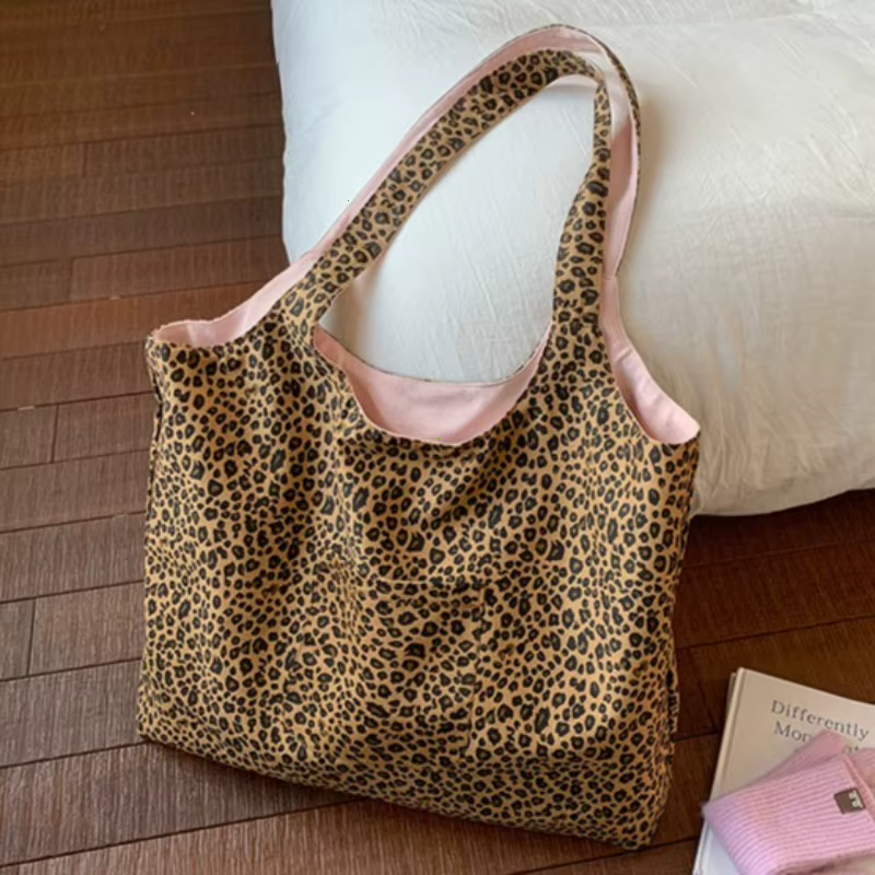 Sac à bandoulière imprimé léopard pour femmes