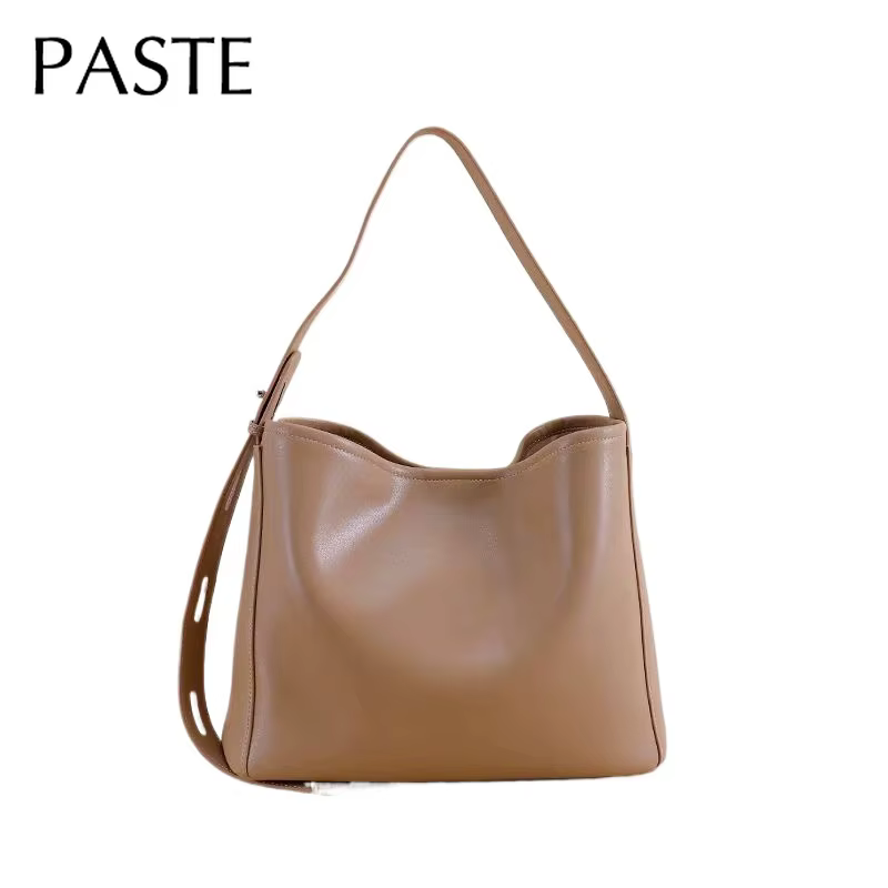 Poignée réglable seau fourre-tout grande capacité brillant Kakhi couleur Beige cireux cuir de vache femmes sac à bandoulière grand sac à main de banlieue