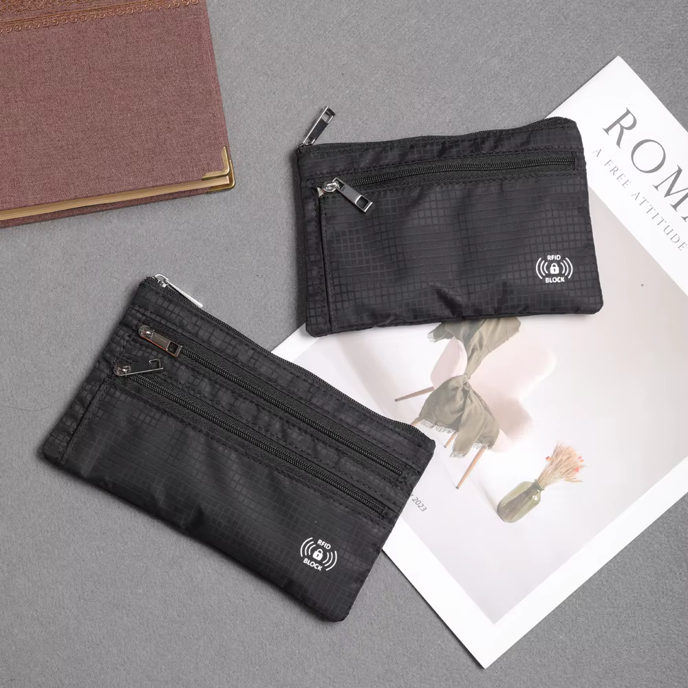 Ensemble de pochettes pour passeport RFID