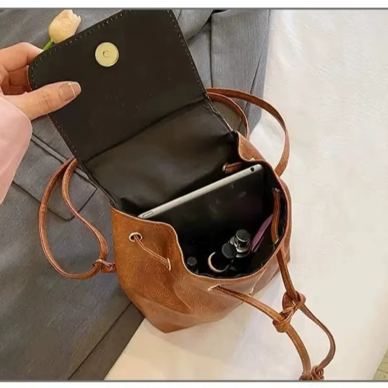 Nouveau Mini sac à dos artistique marron avec cordon de serrage pour femmes