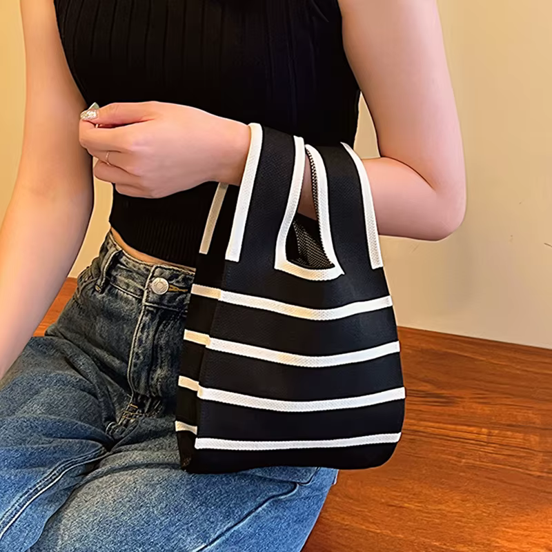 Sacs à main tricotés faits à la main pour femmes