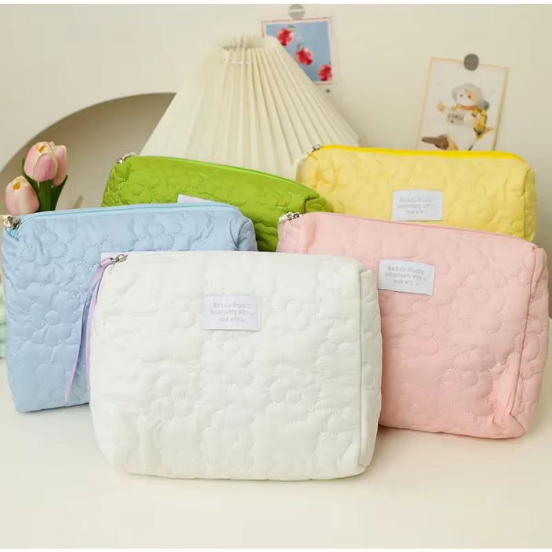Nouveau motif de fleur femmes trousse de maquillage articles de toilette organisateur de cosmétiques sac à fermeture