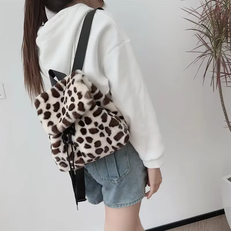 Sac à Dos Solide en Fausse Fourrure pour Femme et Fille