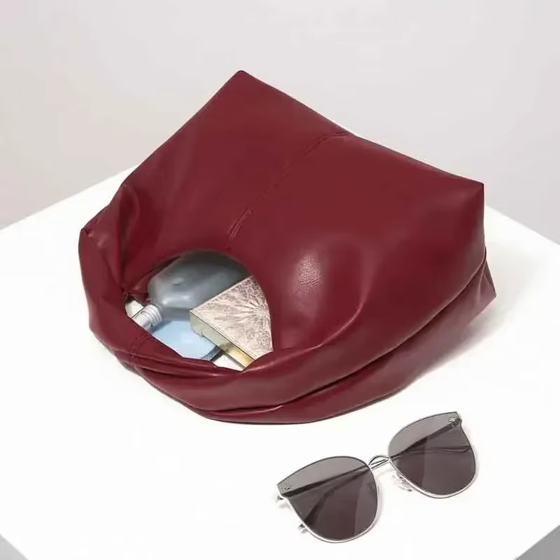 Pochette supérieure de couleur unie