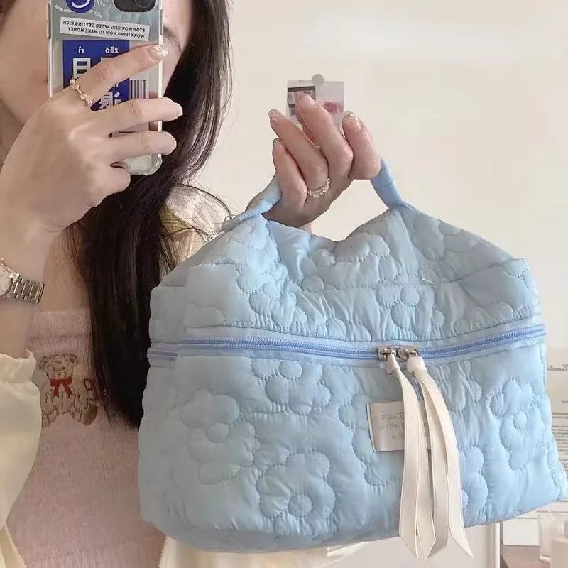 Nouveau motif de fleur femmes trousse de maquillage articles de toilette organisateur de cosmétiques sac à fermeture