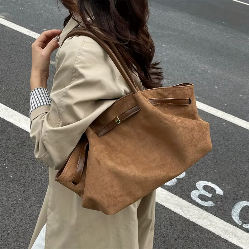 Sac à bandoulière vintage en daim pour femme