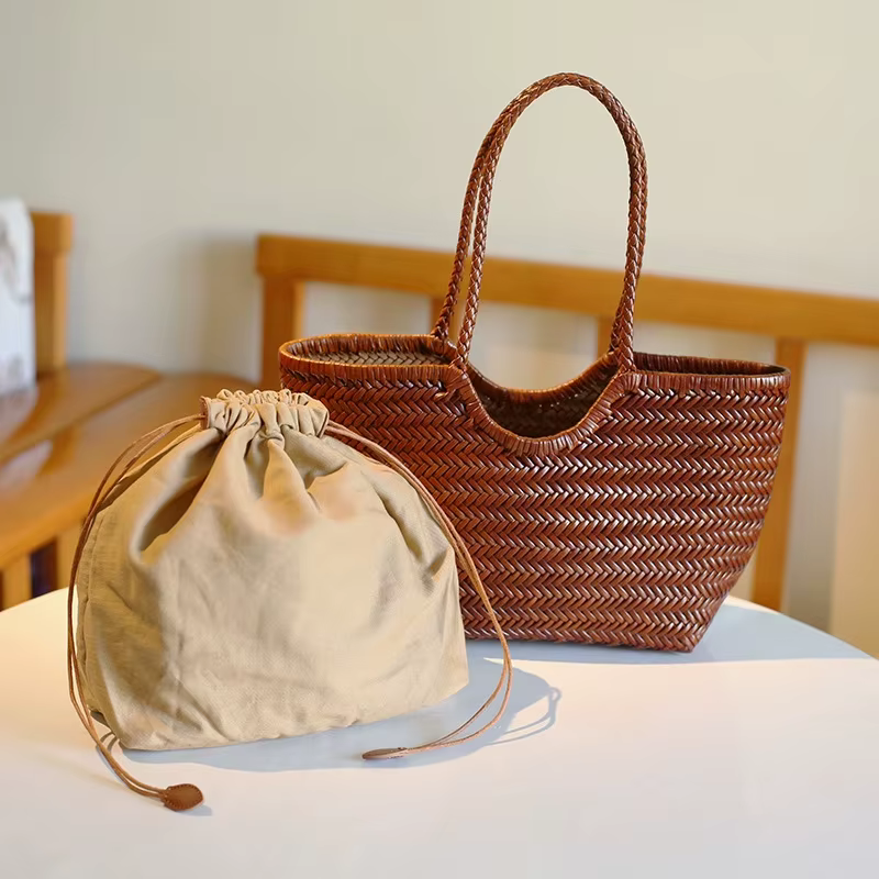 Sac cabas rétro tressé de style français