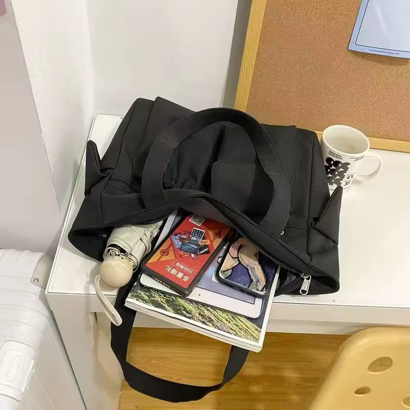 Sac fourre-tout de couleur unie