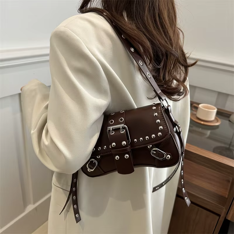 Sac à bandoulière pour femmes Style Punk sac à main en cuir PU Rock mode sacs