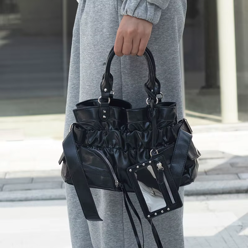 Sac de moto à rivets haut de gamme pour femmes