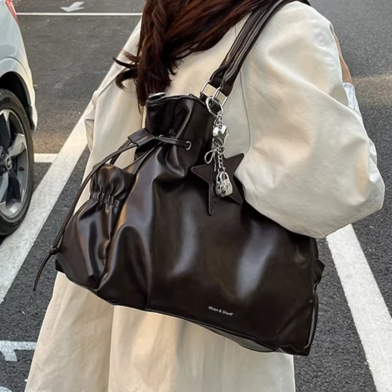 Sac fourre-tout de marque tendance