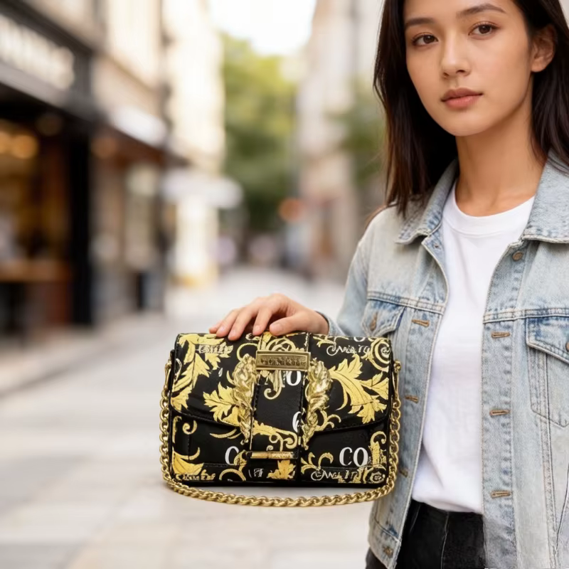 Sac à langer élégant et spacieux : Sac à main bandoulière