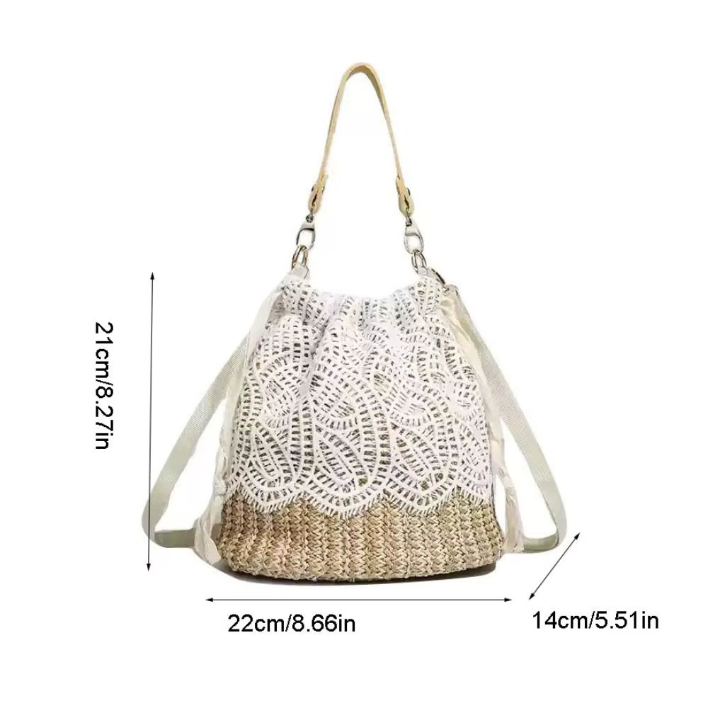 Sac à bandoulière en paille et dentelle