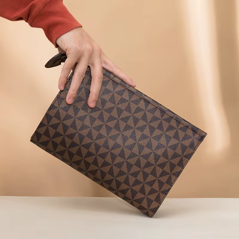 Pochettes de créateur pour hommes