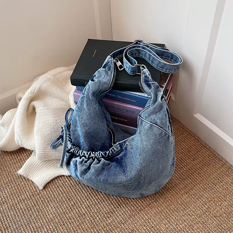 Sac hobo en jean délavé pour femme