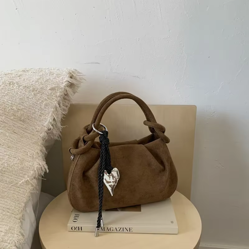 Petits sacs à bandoulière en cuir suédé tendance pour femmes 2026