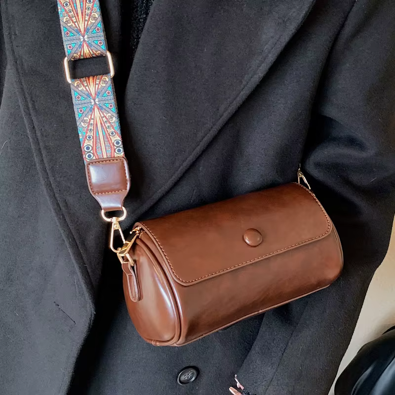 Sac cylindrique vintage 2025 pour femme – Design de petite niche