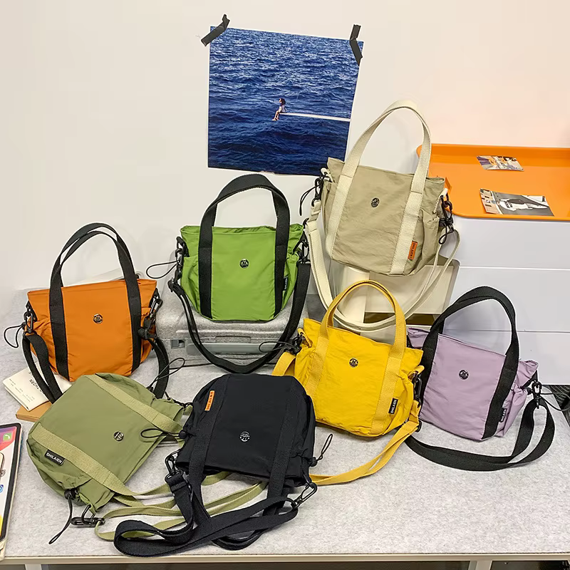 Sac seau en nylon couleur unie pour femme
