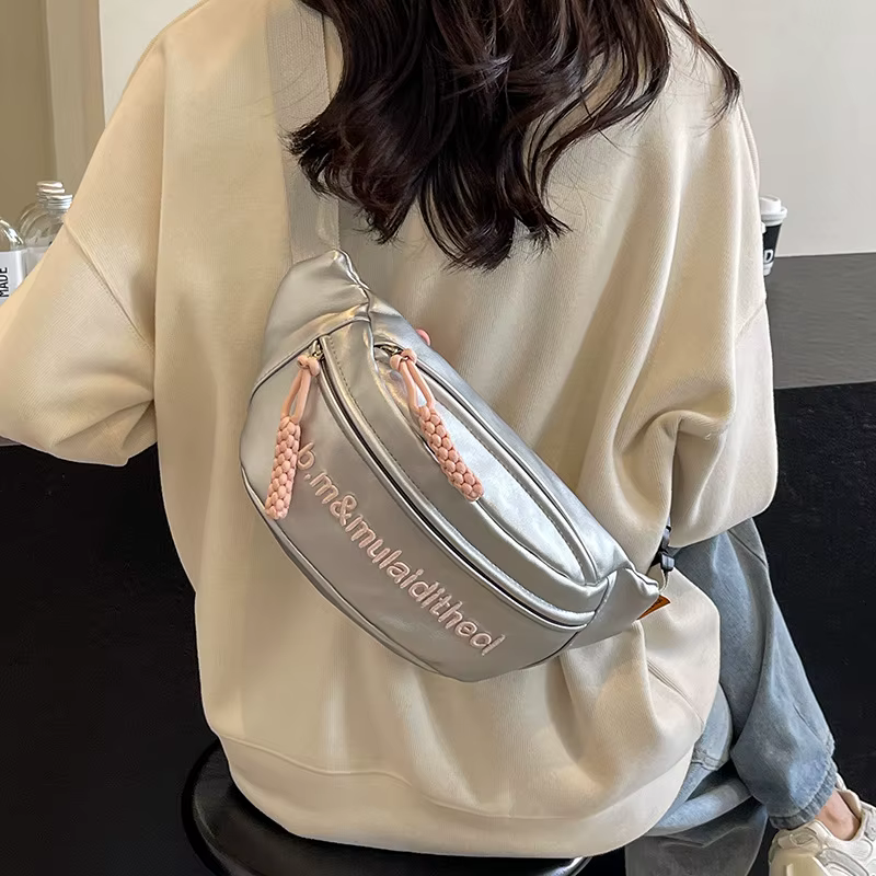 Sac de poitrine tendance en argent pour femmes