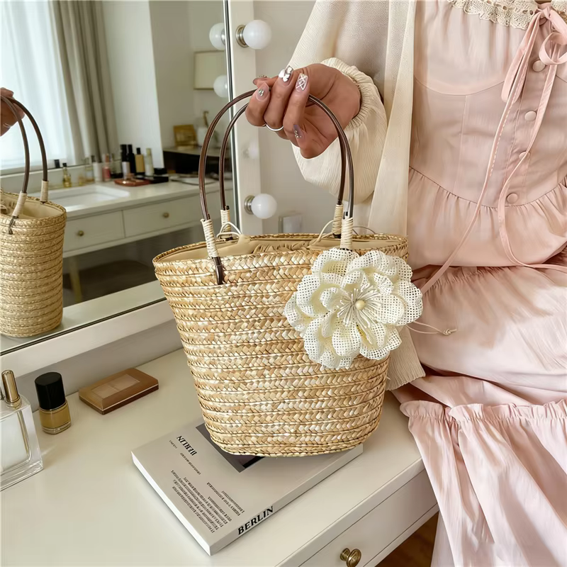 Sacs à main en paille au design simple pour femmes