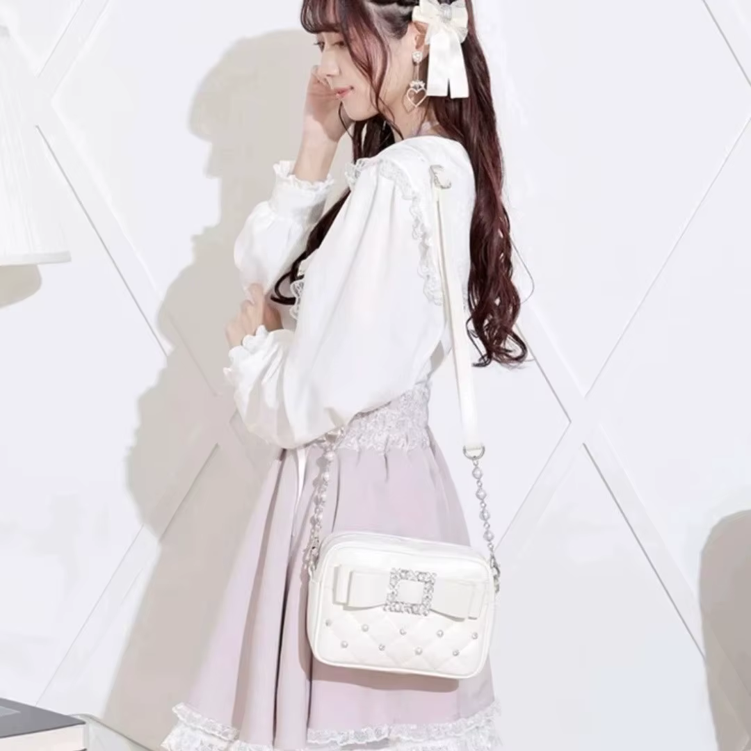 Sac carré rose avec nœud en diamant pour femmes