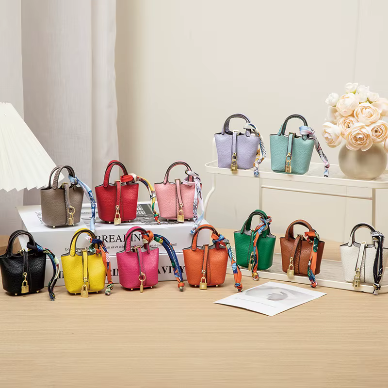 Nouveau Mini maison petit sac en cuir Portable main corde Bluetooth écouteur sac zéro portefeuille multi fonctionnel