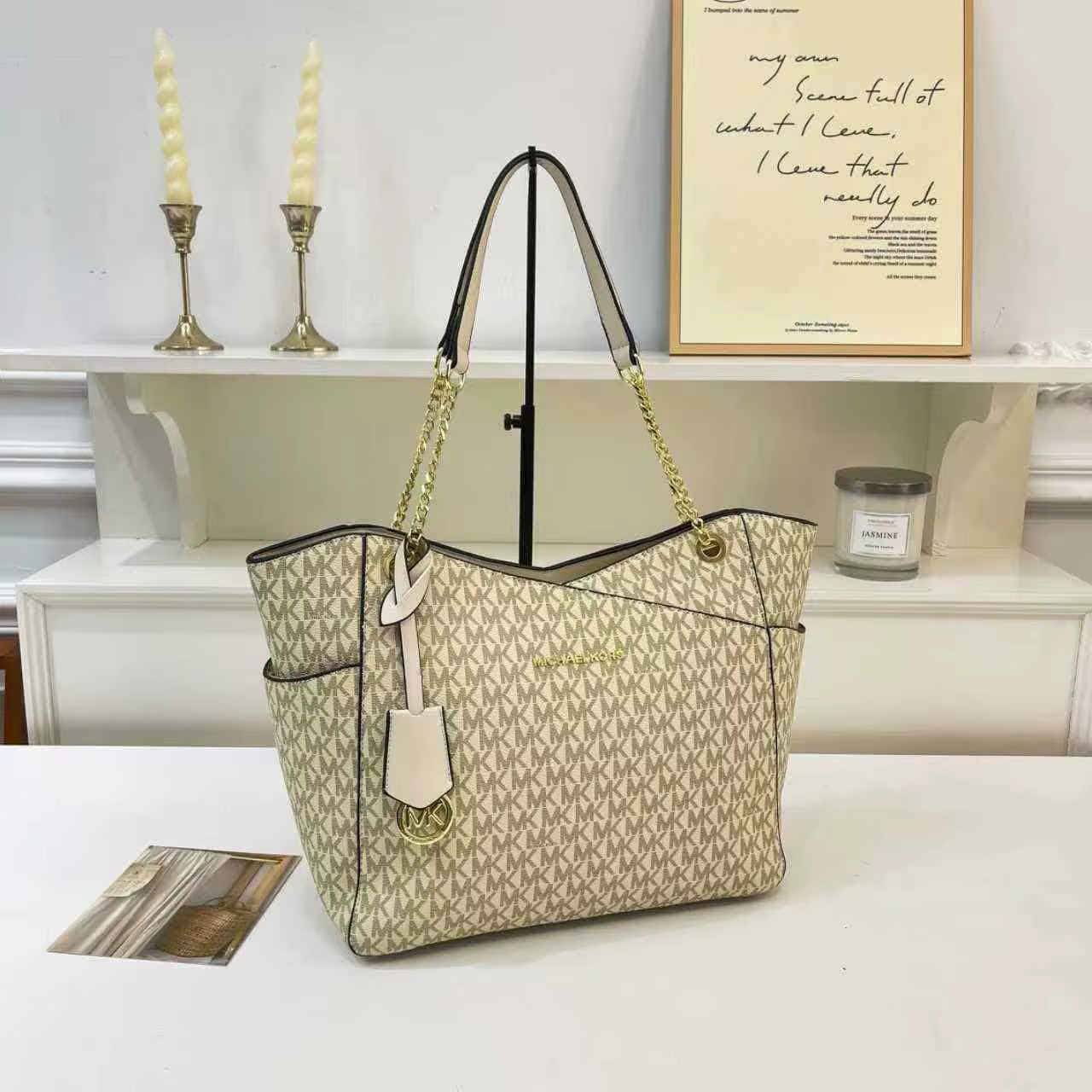 Sac fourre-tout Michael Kors MK 2026 – Divers styles
