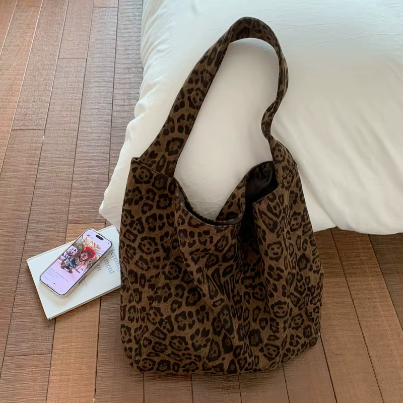 Sacs à bandoulière Vintage léopard en daim pour femmes