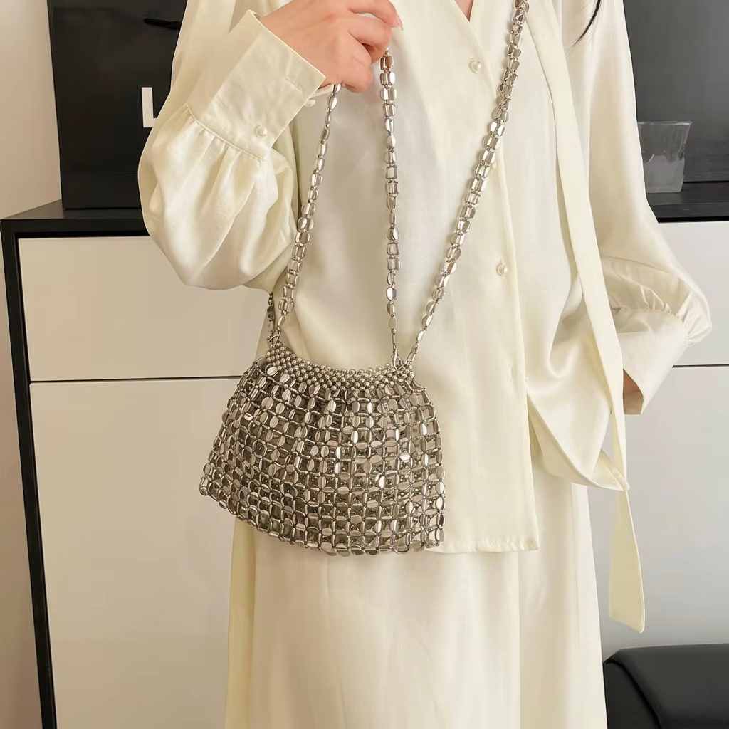 Sac seau brillant argenté pour femme