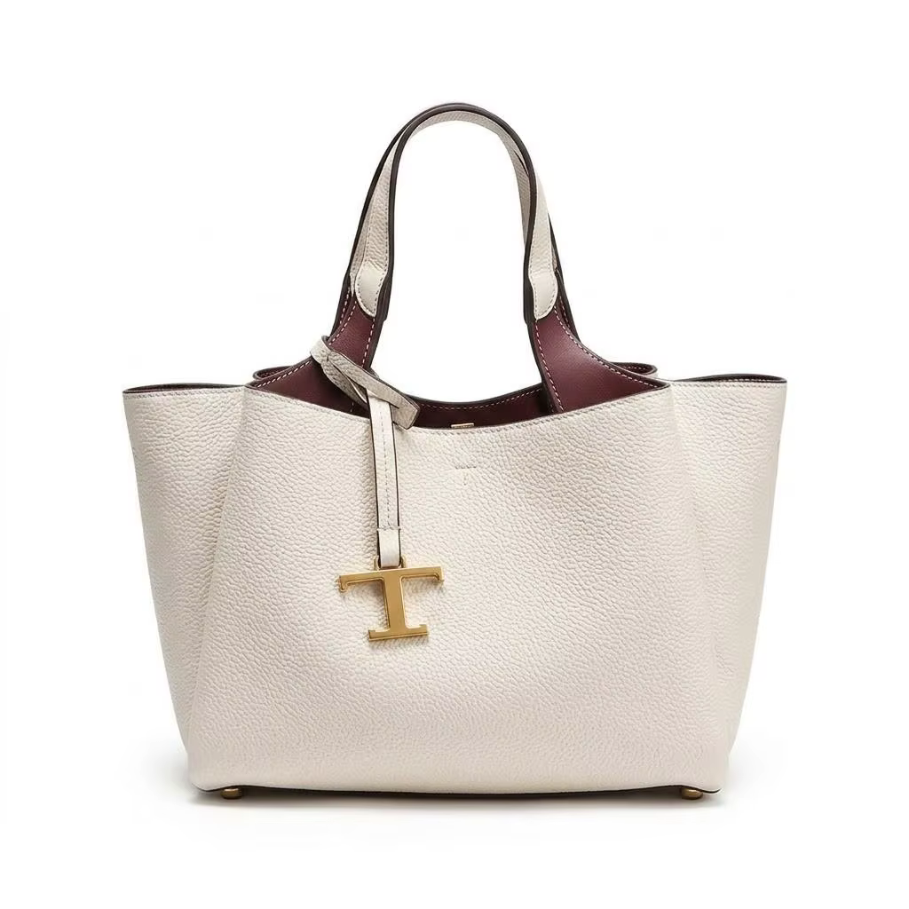 Sac à couches minimaliste et tendance 2026 : élégant sac bandoulière pour femmes avec logo de créateur de luxe et grande capacité