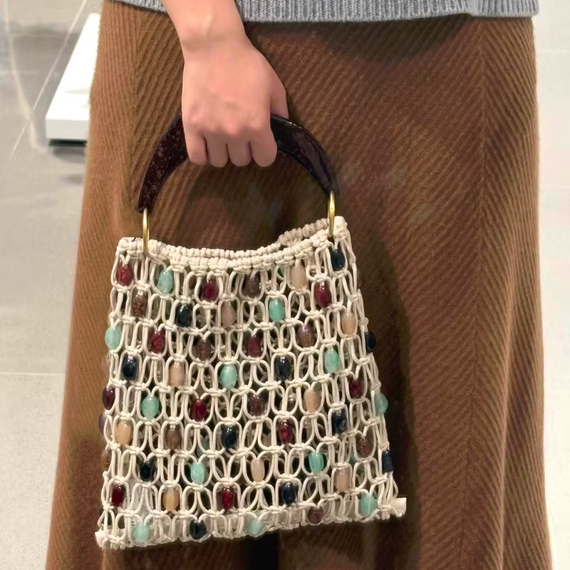 Sac à main rétro tissé à la main avec perles creuses pour femmes