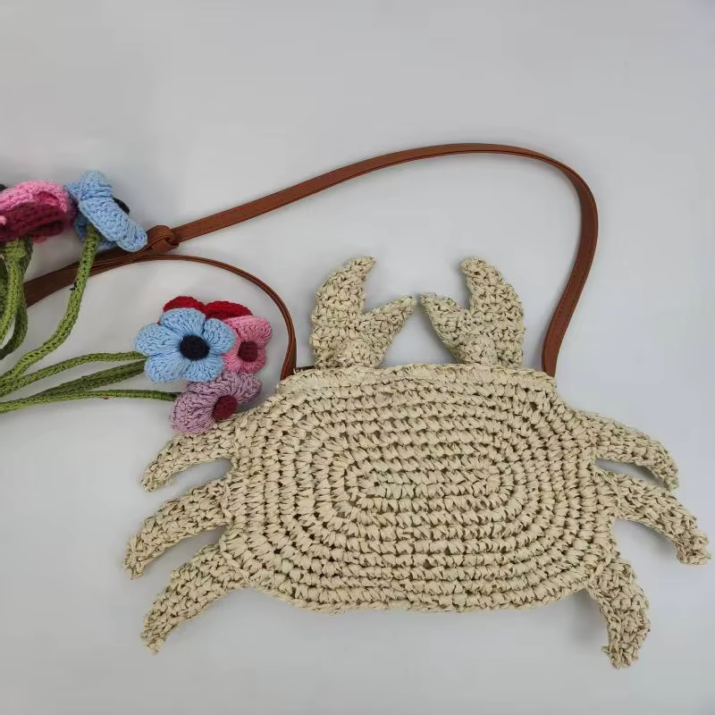 Sac à bandoulière en paille tressée au crochet