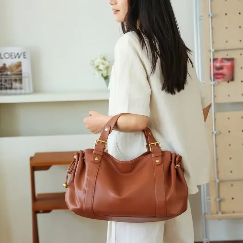 Sac à main de créateur célèbre, grande capacité, tendance, avec bandoulière chaîne, confortable et portable, sac à fermeture éclair pour femme