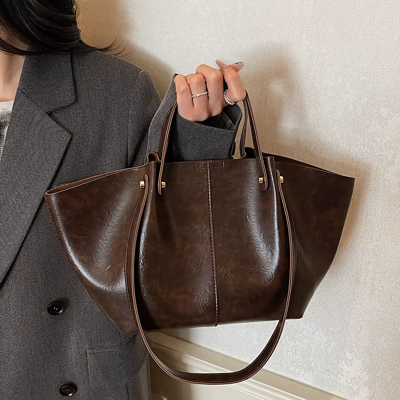 Sac fourre-tout en cuir souple pour femmes
