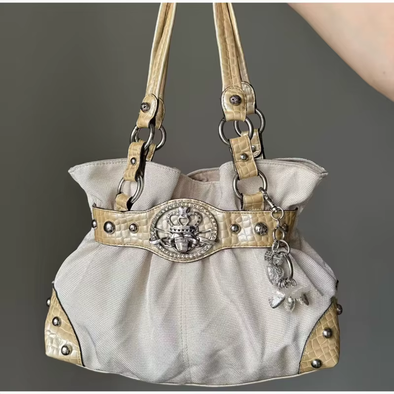 Sac à main de luxe pour femme avec rivets