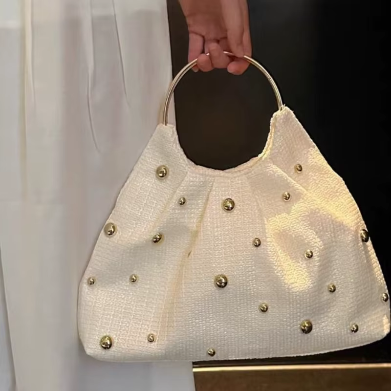 Sac à main en paille perlé