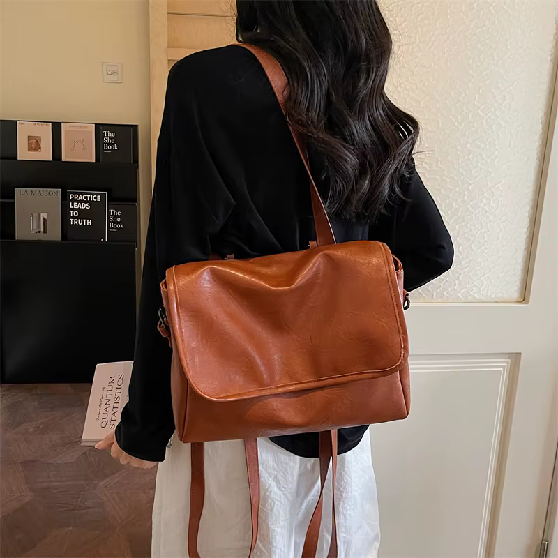 Nouveau Sac Fourre-tout Femme 2026 – Design Rétro Tendance Printemps-Été – Sac à Main Bandoulière Populaire Couleur Unie Douceur Moyenne