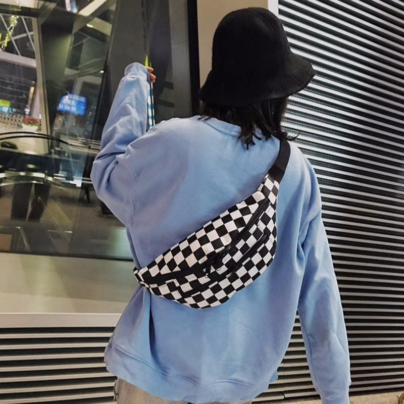 Nouveau sac de taille à la mode à carreaux noir et blanc avec doubles fermetures éclair et sac à bandoulière en toile