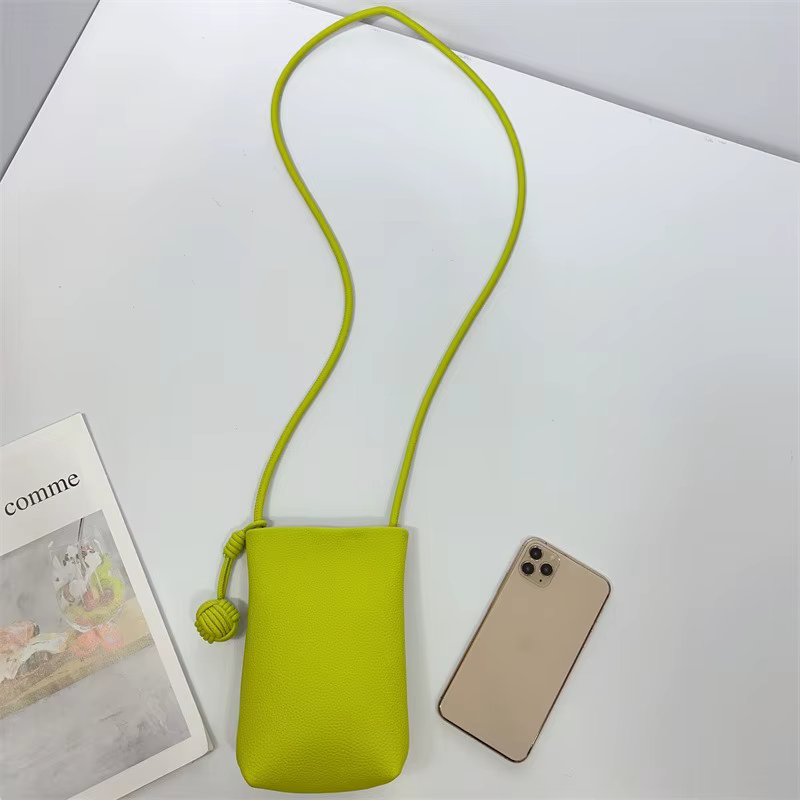 Sacs à main en cuir Pu pour femmes, sacs à bandoulière de luxe de grande capacité, sacs à rabat solide pour téléphone Portable