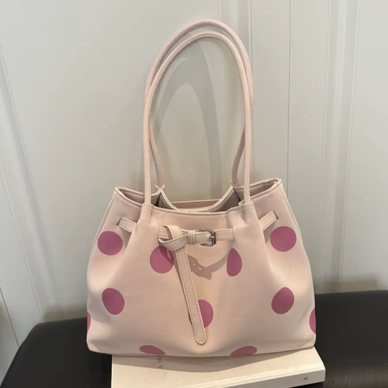 Sacs Grande Capacité pour Femmes – Nouvelle Collection Été 2026 – Sac à Bandoulière Polyvalent Tendance – Sac Fourre-tout Décontracté Rétro pour Trajet Quotidien