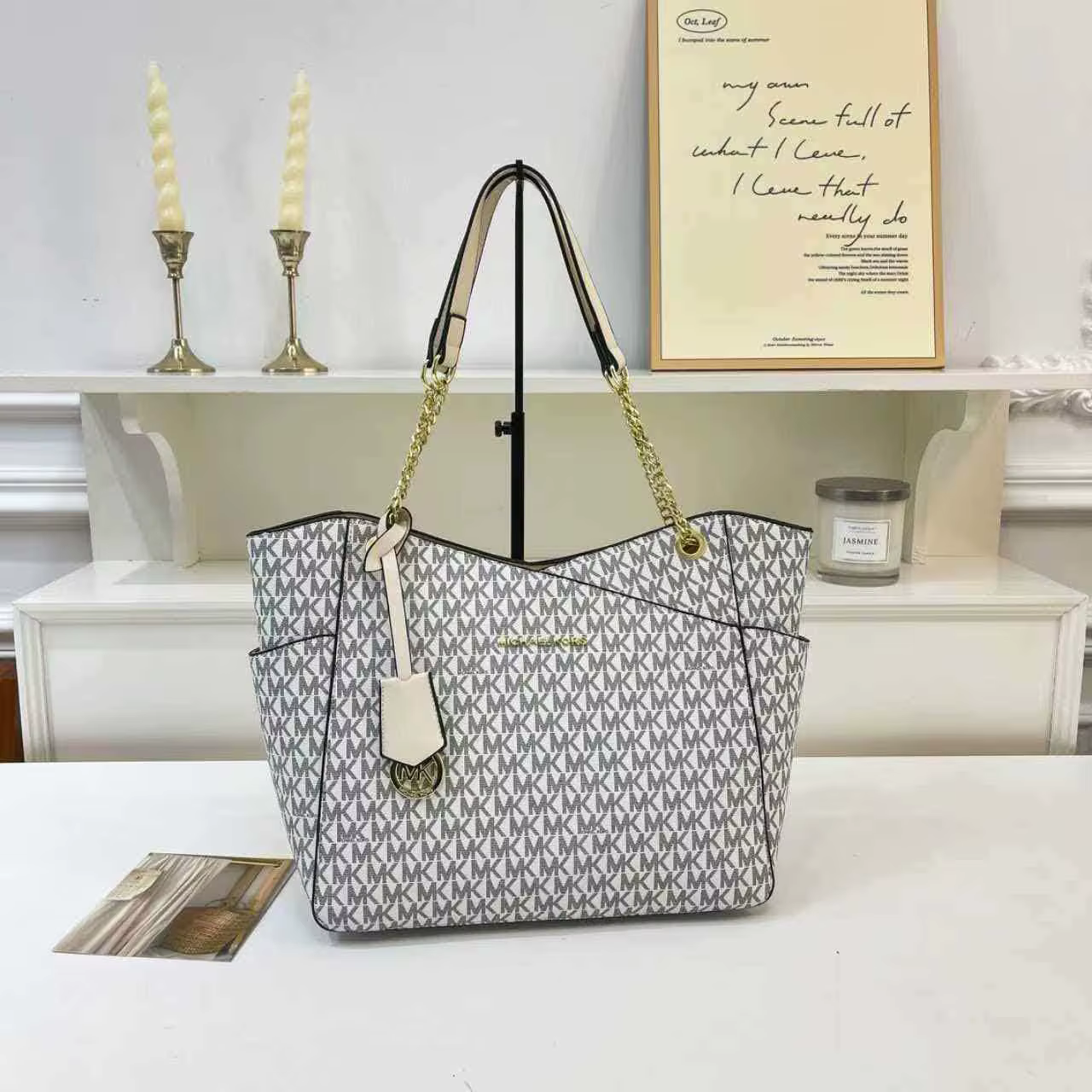 Sac fourre-tout Michael Kors MK 2026 – Divers styles