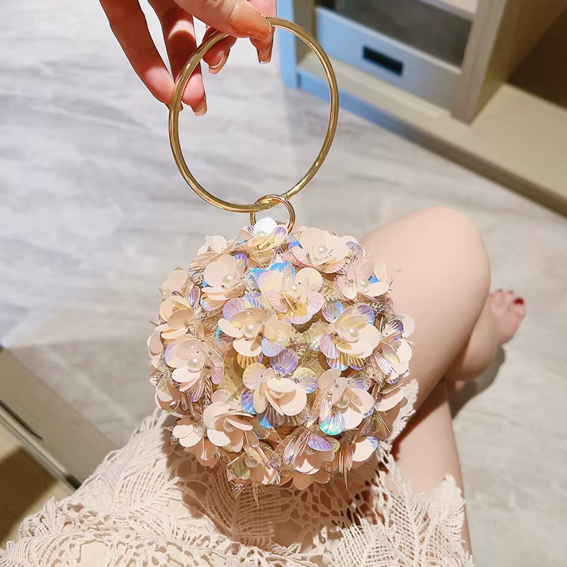 Mini sac de soirée à fleurs à paillettes