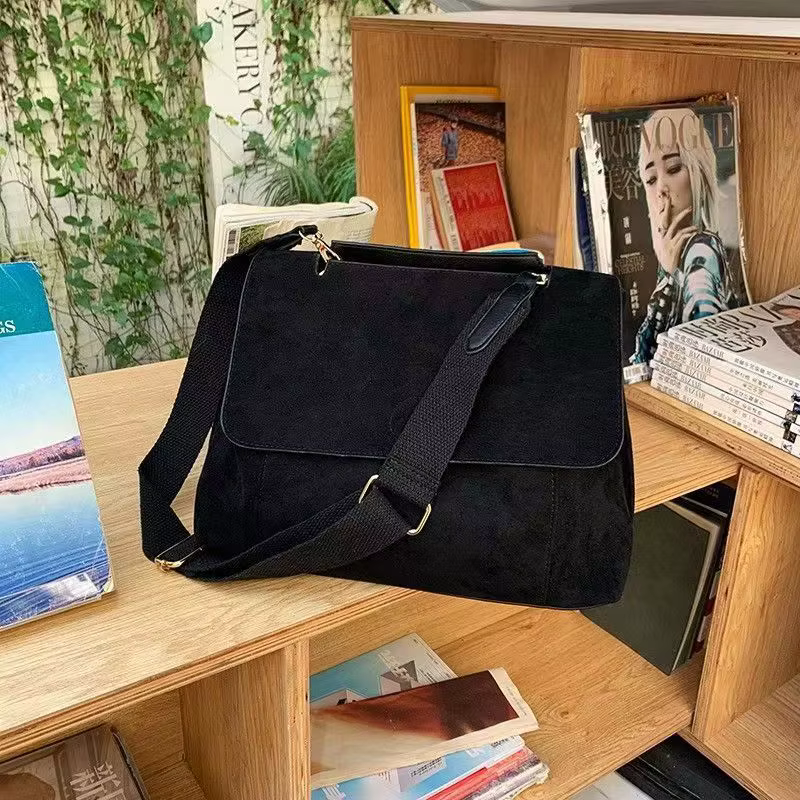 Sac à bandoulière en cuir suédé pour femmes