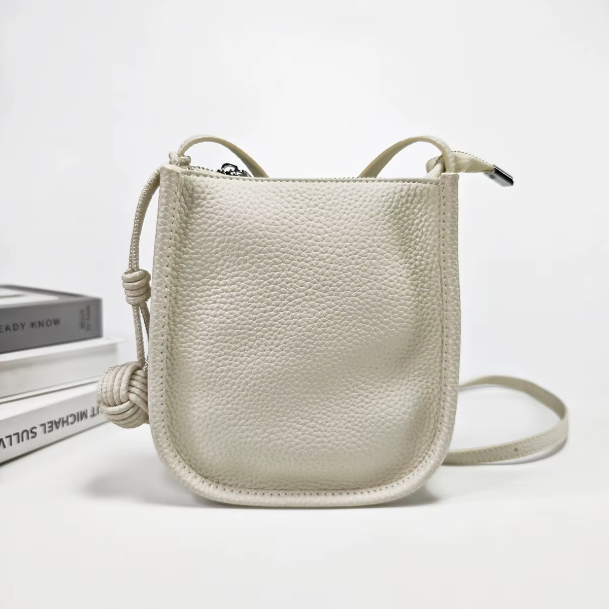 Sac seau en cuir véritable